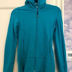 Lulu Lemon Blue Zip Up Athletic Sweater